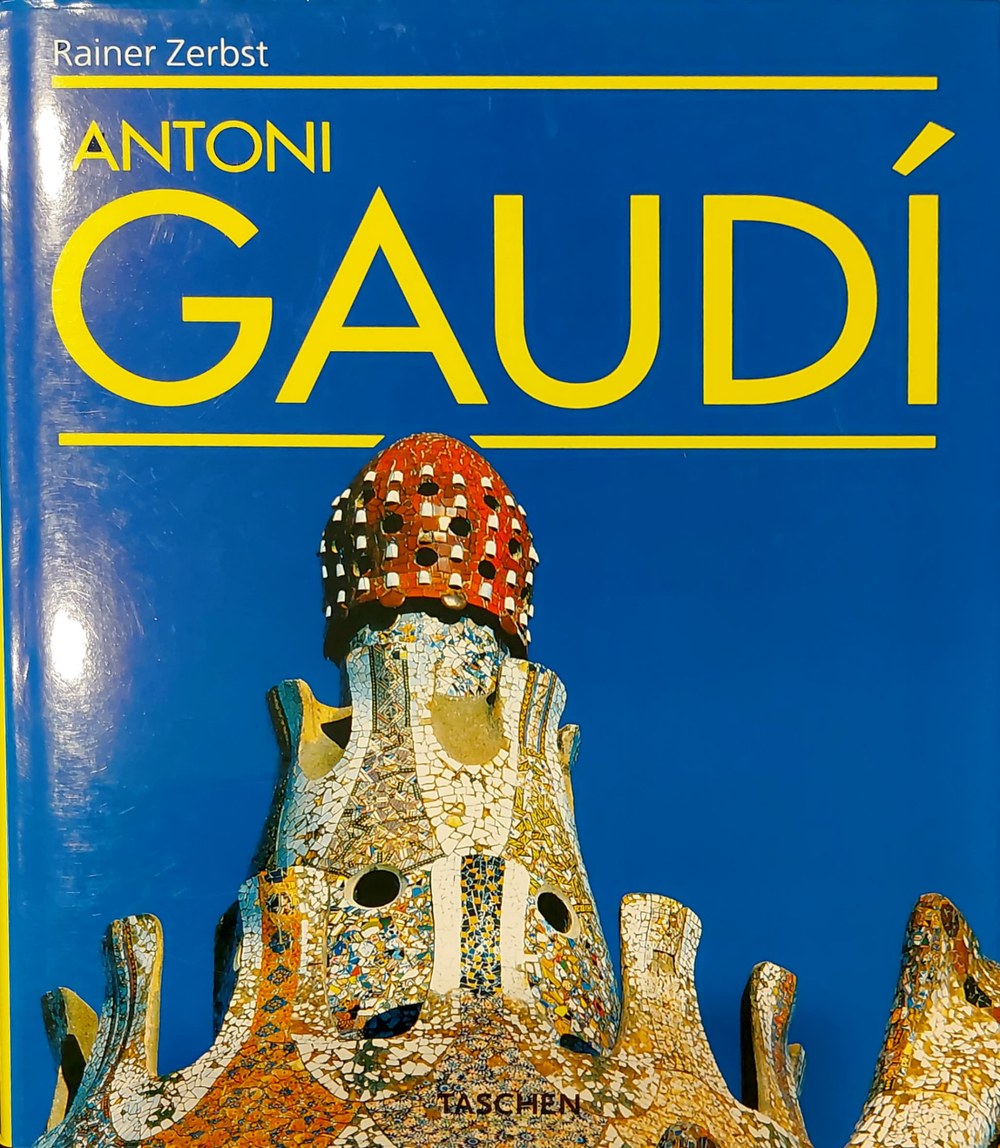 Boekomslag van Antoni Gaudí